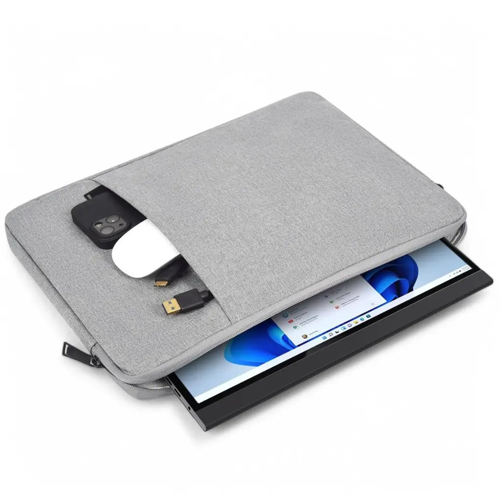 Laptop sleeve grey met een zijvak waarin een smartphone en computermuis geplaatst zijn.