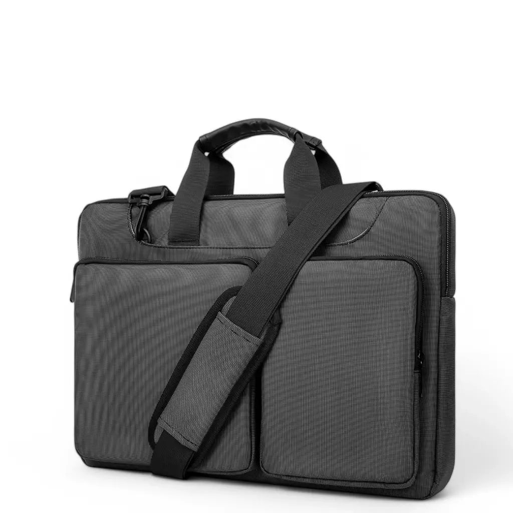 Zijaanzicht van crossbody laptoptas 13 inch toont het slanke profiel en de functionele indeling met meerdere compartimenten voor laptop en accessoires.