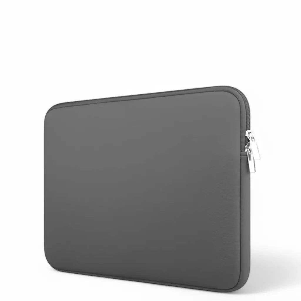 Grijs lightweight laptop sleeve met zilverkleurige ritssluiting, ideaal voor dagelijks gebruik en optimale laptopbescherming.