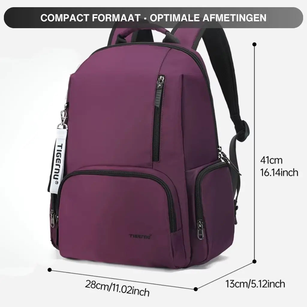 Laptop rugzak 14 inch paars met compacte afmetingen van 41 cm hoog, 28 cm breed en 13 cm diep, ideaal voor dagelijks gebruik.