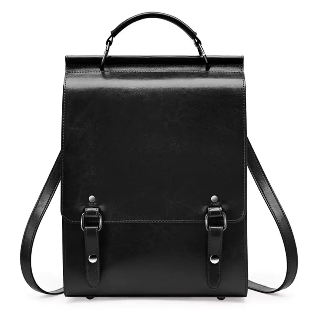 Leren laptop rugzak 13 inch zwart met elegante vormgeving, gemaakt van premium zwart leer met metalen gespen en verstelbare schouderriemen. Ideaal voor Nederlandse professionals die een stijlvolle en duurzame tas zoeken voor dagelijks woon-werkverkeer in alle weersomstandigheden.