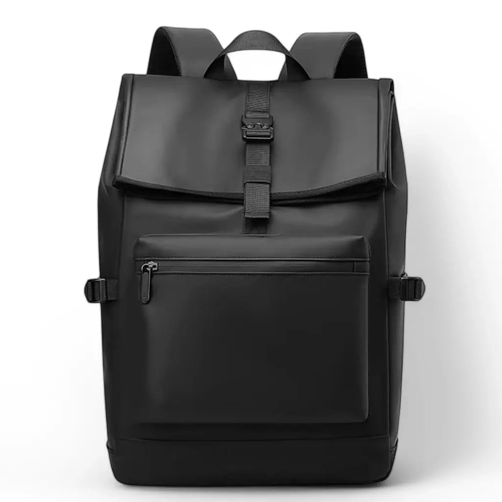 Voorkant van een nette laptop rugzak voor heren, 13 inch, met een grote ritsvak en stevige gesp voor extra veiligheid en stijl.