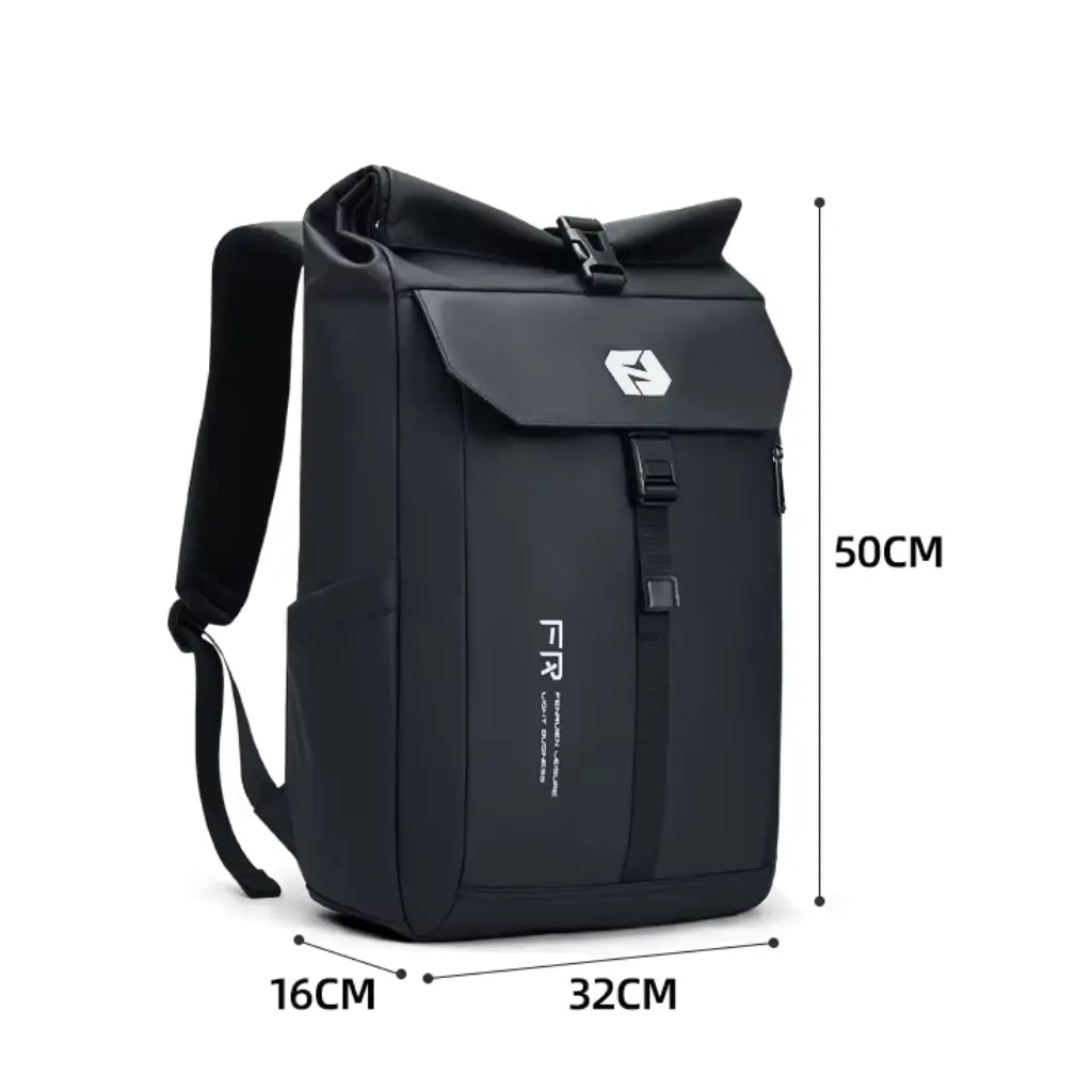Nomad laptop rugzak met afmetingen 50cm hoogte, 32cm breedte en 16cm diepte, weergegeven met maataanduidingen.