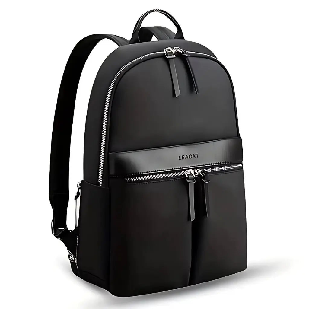Een stijlvolle laptop rugzak van 14 inch in elegant zwart met zilverkleurige ritsen en een strak design.